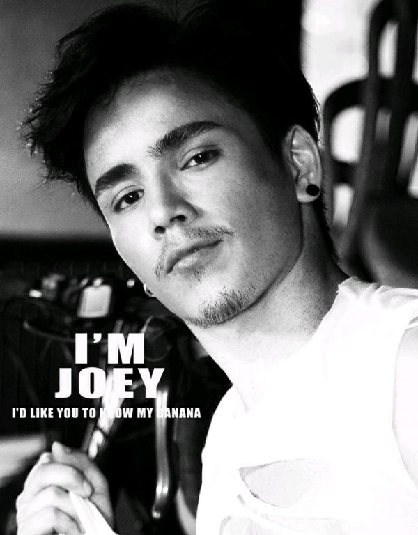 MAN-OMG-7---JOEY-RAINING-BOY